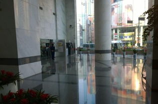 上海實業大廈寫字樓 徐家匯核心區高區朝南方正戶型，租金6.8元/平米/天